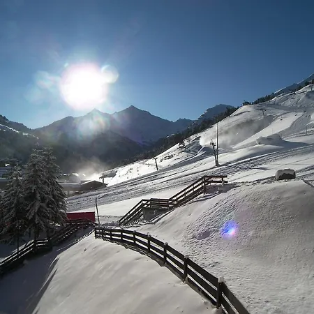 Residence Plein Soleil Meribel Exterior photo