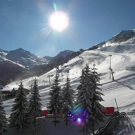 Residence Plein Soleil Meribel Exterior photo