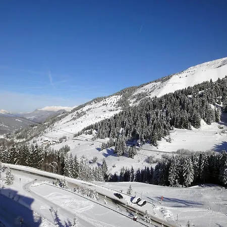 Residence Plein Soleil Meribel Exterior photo